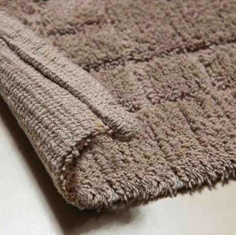 TAPETE BANHEIRO ESSENCE LISO 0,50 X 0,80 UNICO/BEGE-7908405149009