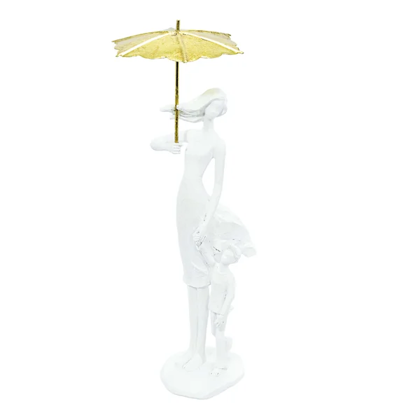 71106 - ESCULTURA EM RESINA BRANCA MAE E FILHA COM GUARDA-CHUVA DOURADO